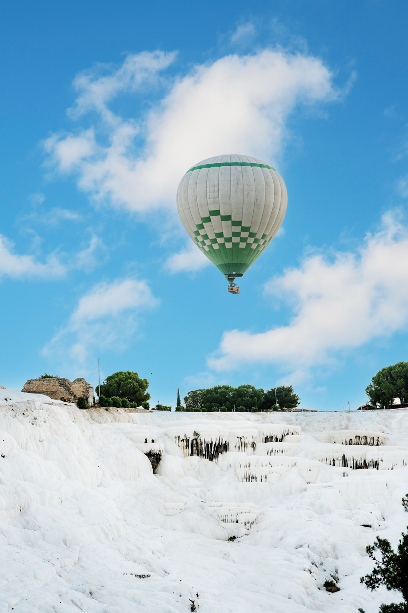 Globo aerostático en Pamukkale